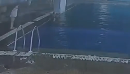 MP NEWS: ग्वालियर ग्वालियर स्विमिंग पूल हादसे का CCTV फुटेज आया सामने, 7 साल के मासूम की मौत से इलाके में शोक