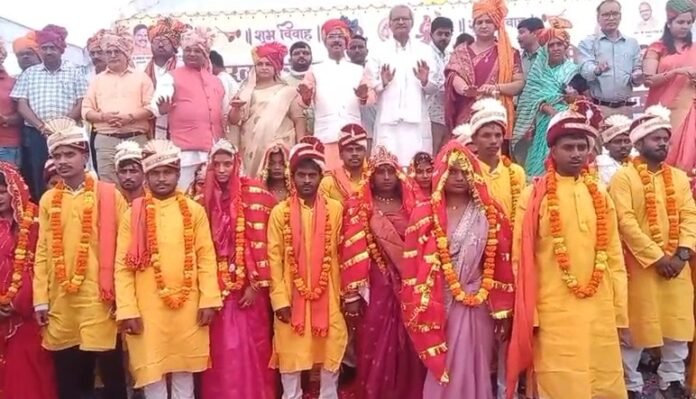 mauganj-samuhik-vivah-row: