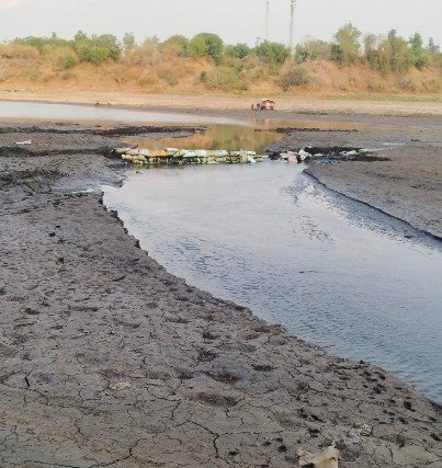burhanpur-water-crisis: ताप्ती का जलस्तर घटा तो प्यासा हो गया शहर, बुरहानपुर में बढ़ा जल संकट