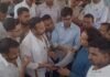 Shajapur Power Cut: भीषण गर्मी में बिजली संकट से जनता परेशान, युव कांग्रेस ने बिजली विभाग के खिलाफ खोला मोर्चा