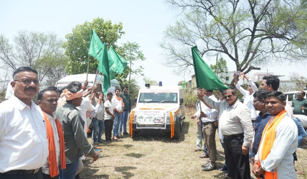 Emergency Healthcare: एनएमएल तलईपल्ली की पहल ग्रामीण स्वास्थ्य सेवाओं को सशक्त बनाने दो बीएलएस एम्बुलेंस भेंट