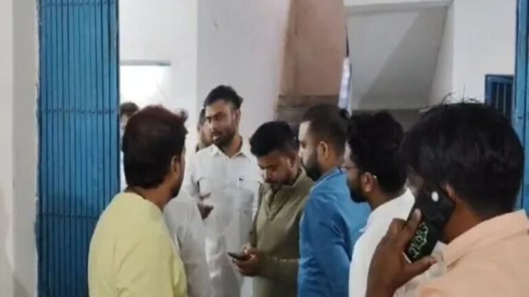Surguja High Voltage Drama: सरगुजा में विधायक बनाम अधिकारी: बीजेपी विधायक रामकुमार टोप्पो और नायब तहसीलदार के बीच सरेआम मारपीट