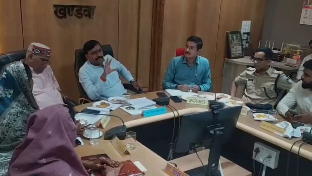 Khandwa News Update : खंडवा: बरगी क्रूज हादसे के दोषियों पर होगी कठोर कार्रवाई; प्रभारी मंत्री लोधी ने की विकास कार्यों की समीक्षा