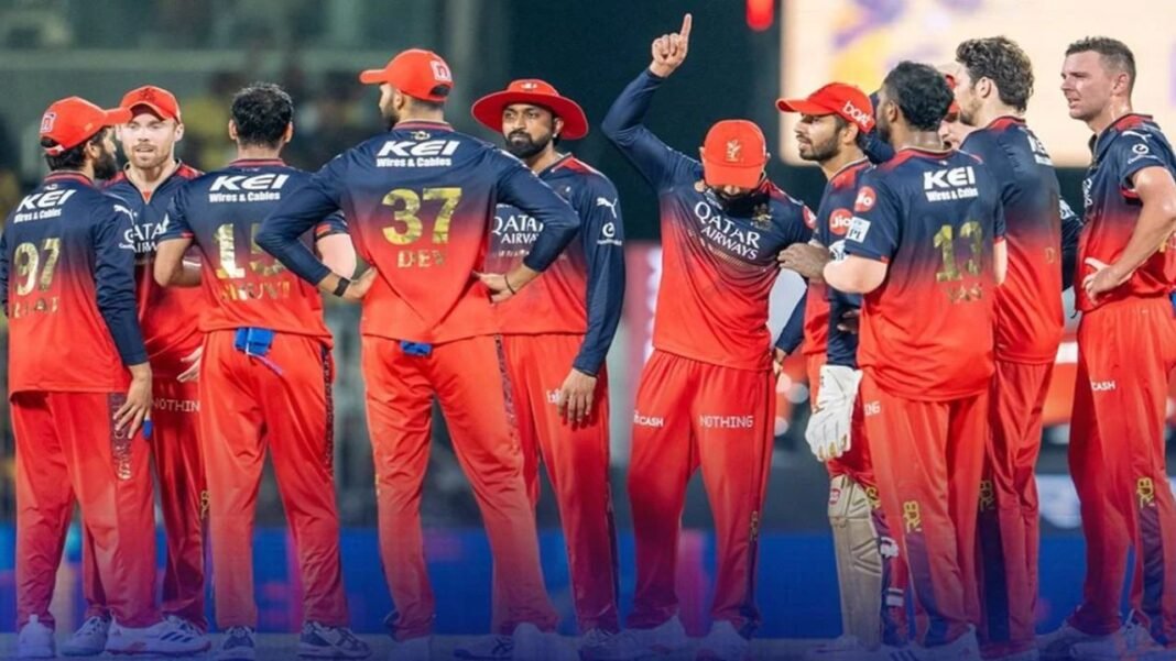 RCB Playoffs: प्लेऑफ से पहले आरसीबी (RCB) के लिए सबसे बड़ी खुशखबरी, चोट के बाद धाकड़ ओपनर फिल सॉल्ट की हो रही है वापसी