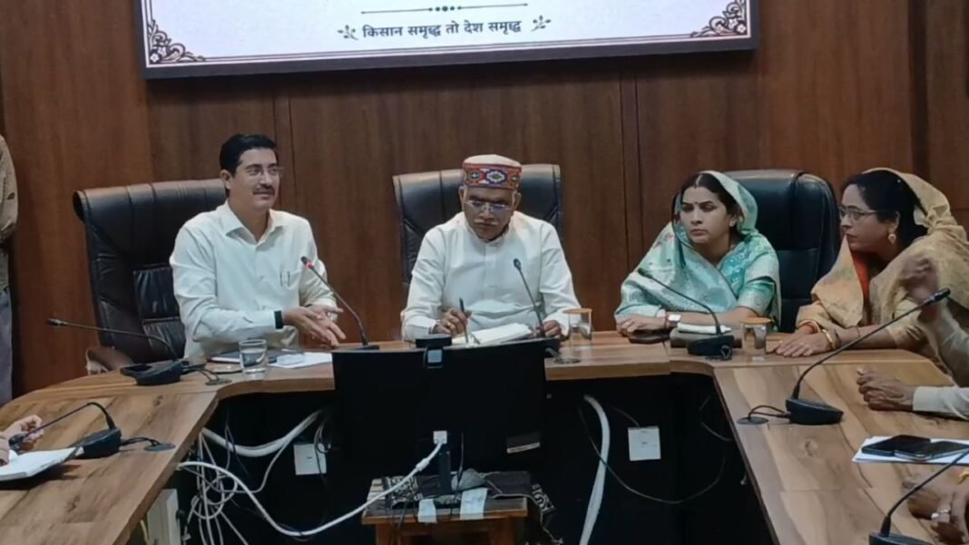 Khandava Political War: राहुल गांधी के विवादित बयान पर गरमाई राजनीति, खंडवा सांसद ज्ञानेश्वर पाटिल का तीखा पलटवार