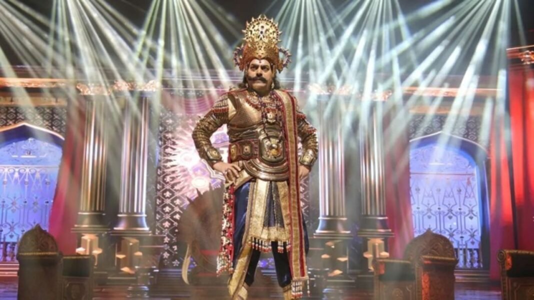 Ashutosh Rana Hamare Ram: सुरक्षा इंतजामों की खुली पोल: आशुतोष राणा के शो के दौरान आग से मची अफरा-तफरी, दमकल ने पाया काबू