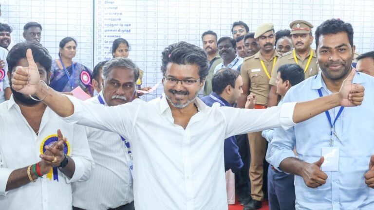 Thalapathy Vijay CM : तमिलनाडु में ‘विजय’ भव! कांग्रेस के समर्थन से थलपति विजय बनेंगे मुख्यमंत्री