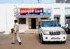 Purani Chawani Police : ग्वालियर: कार में IPL सट्टा खिलाते तीन सटोरिये गिरफ्तार, लाखों के लेन-देन का हिसाब और मोबाइल जब्त