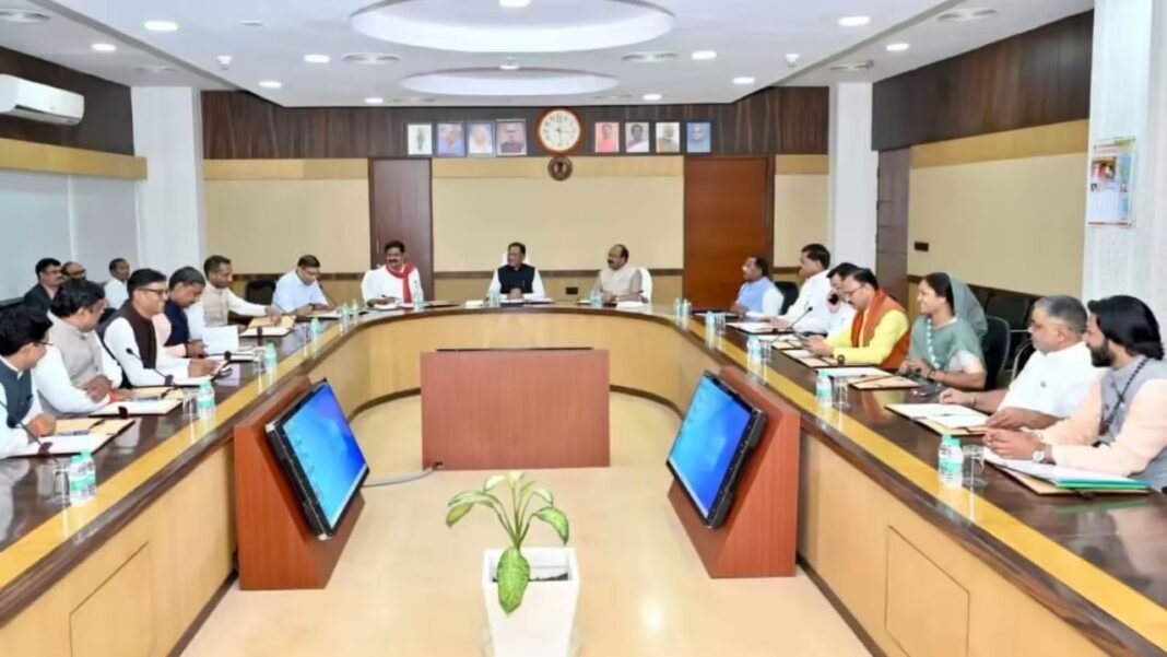 CG Cabinet Meeting: साय कैबिनेट की महा-बैठक कल: सुशासन तिहार के बीच मुख्यमंत्री विष्णुदेव साय की अध्यक्षता में मंत्रालय में जुटेगा मंत्रिमंडल; अहम प्रस्तावों पर लगेगी मुहर