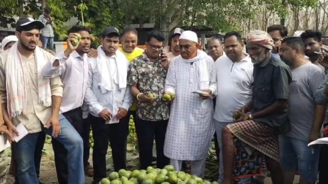 Alirajpur Mango Market: आलीराजपुर में कैबिनेट मंत्री का ‘बुलेट’ एक्शन: बिना सुरक्षा और तामझाम के सुबह-सुबह अचानक आम मंडी पहुंचे नागर सिंह चौहान; मची खलबली