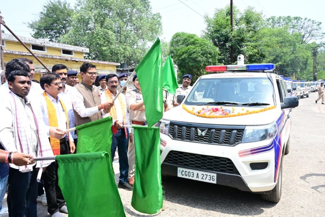 Emergency Services: डायल-112 ‘नेक्स्ट जेन’ का रायगढ़ में आगाज, अब पुलिस, मेडिकल और फायर ब्रिगेड की सेवाएं मिलेंगी एक साथ