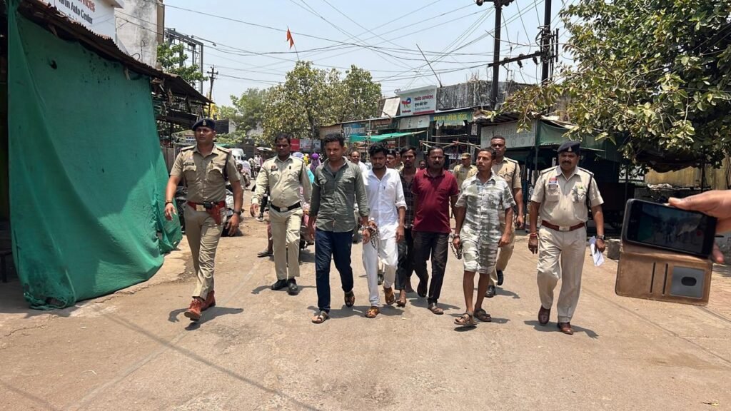 chhattisgarh-raipur-dhaba-illegal-liquor-raid-arrest