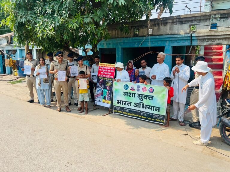 rewa-nasha-jagrukta-drive: ऑपरेशन प्रहार 2.0: कबाड़ी मोहल्ले में पुलिस की दबिश के साथ जागरूकता अभियान तेज