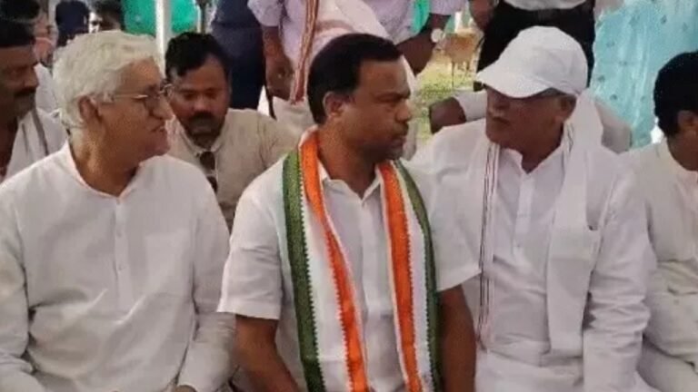 C.G News: विश्रामपुर में एक साथ एक कार में दिखे भूपेश-टीएस, क्या कांग्रेस में खत्म हो गई अंदरूनी खींचतान?