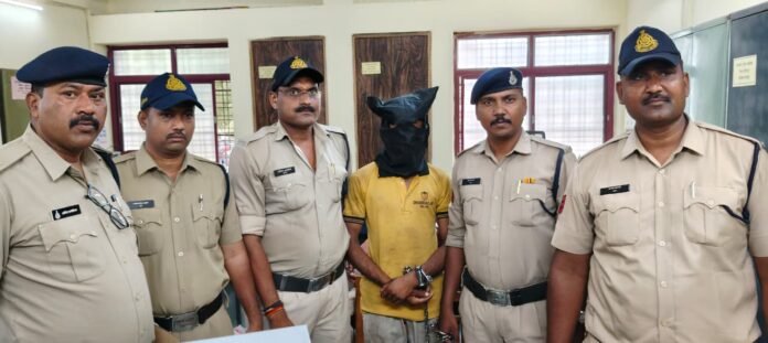 burhanpur-mobile-shop-chori-case-2026: