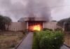 Belmore Park Fire Accident:शॉर्ट सर्किट से बिल्डर के ऑफिस में भड़की आग, महत्वपूर्ण दस्तावेज और फर्नीचर जलकर पूरी तरह खाक