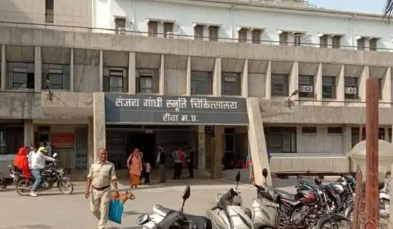 Rewa Crime News: कातिल फल या भीषण गर्मी का अटैक? रीवा के संजय गांधी अस्पताल से सामने आई बड़ी खबर…