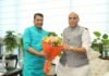 Jabalpur News: केंद्रीय रक्षा मंत्री राजनाथ सिंह से सांसद आशीष दुबे ने की भेंट, अधिकारियों-कर्मचारियों से जुड़े विभिन्न बिंदुओं पर हुई चर्चा Jabalpur News