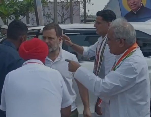 Rahul Gandhi visits Abhanpur