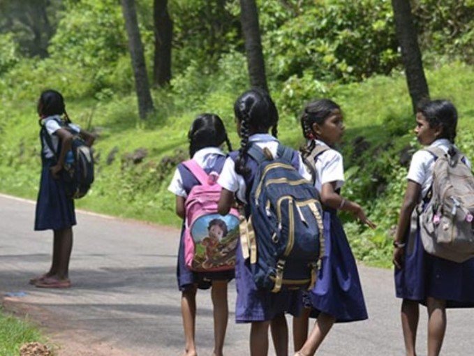 School Reopen Date Announced: छत्तीसगढ़ में कब खुलेंगे स्कूल? जानिए कब तक बढ़ सकती है छुट्टियां