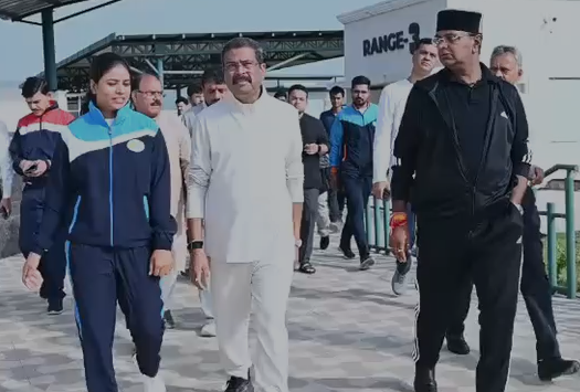 Dharmendra Pradhan Bhopal Visit: भोपाल में केंद्रीय शिक्षा मंत्री धर्मेंद्र प्रधान का बड़ा बयान, बोले- खेल और शिक्षा साथ-साथ बढ़ेंगे, 2036 ओलंपिक और विकसित भारत हमारा लक्ष्य
