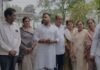 Balaghat News: बालाघाट जिला पंचायत में बढ़ा टकराव अध्यक्ष समेत 22 सदस्य CEO और सहायक यंत्री को हटाने हुए एकजुट, CM से मुलाकात की तैयारी