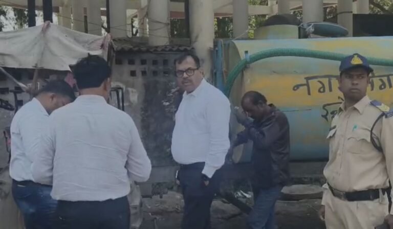Indore CCTV Water Watch: इंदौर में पानी की हर बूंद पर रहेगी नजर हाइड्रेंट और ओवरहेड टैंकों पर लगेंगे CCTV कैमरे, पानी चोरी करने वालों पर होगी सख्त कार्रवाई