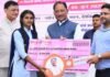 CM Sai Scholarship Scheme: मेधावी श्रमिक बच्चों को सीएम साय का बड़ा तोहफा 22 छात्रों को मिले 2-2 लाख रुपये, 28 हजार से अधिक श्रमिक परिवारों को 7.79 करोड़ की सहायता