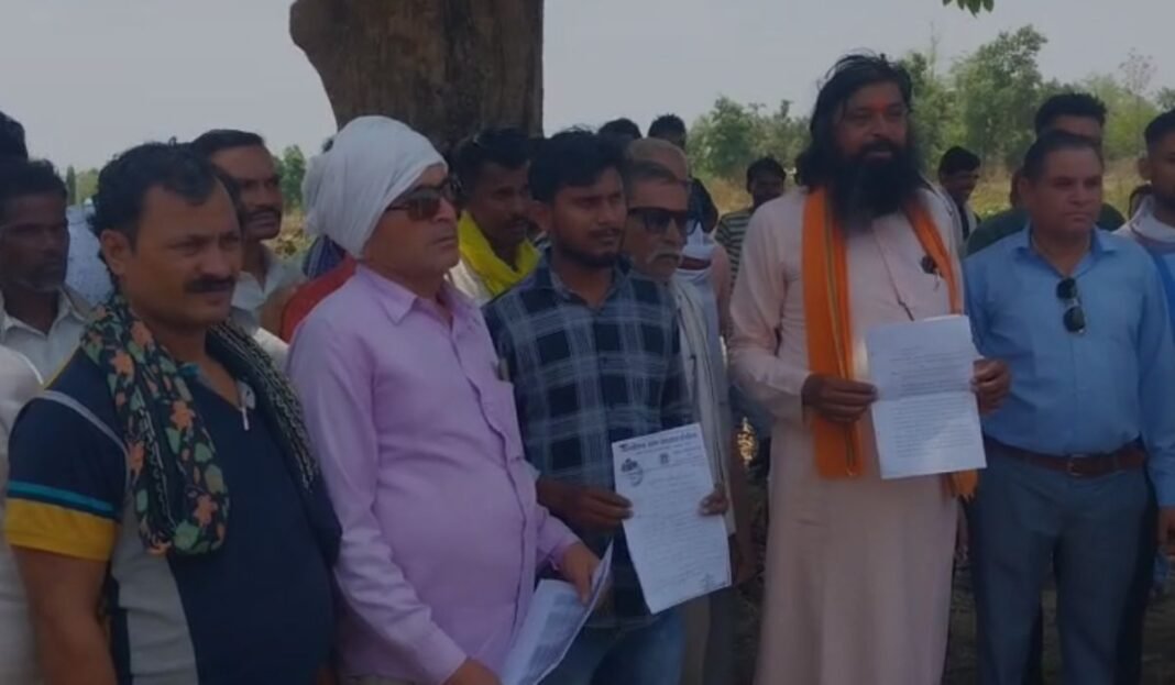Balaghat Land Scam Case: बालाघाट में 100 साल पुराने सरकारी तालाब पर अवैध प्लाटिंग का बड़ा खुलासा, भू-माफियाओं पर गंभीर आरोप; ग्रामीणों के विरोध के बाद प्रशासन हरकत में
