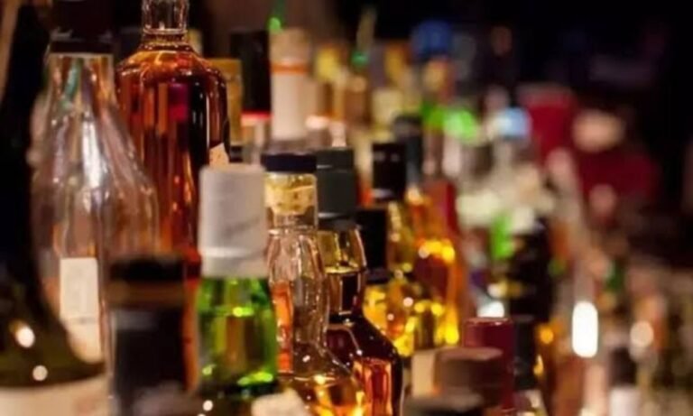 Liquor Revenue: सरकारी ठेकों पर राष्ट्रीय और अंतर्राष्ट्रीय ब्रांड्स की हिस्सेदारी 24% से बढ़कर हुई 54%