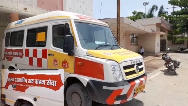 Rewa Crime Update: शव वाहन बना ‘चोर गाड़ी’,  ठूंस-ठूंस कर भरी जा रही थीं बकरियां