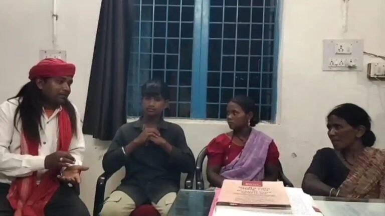 Kabirdham Changai Sabha: कवर्धा में चंगाई सभा की आड़ में धर्मांतरण का खेल, गंभीर बीमारी ठीक करने का लालच देकर आदिवासियों को फंसाया