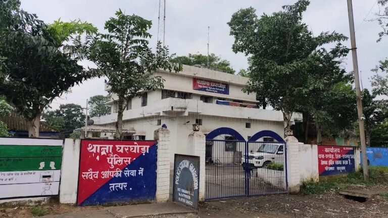 Gharghoda Fraud: घरघोड़ा में ठगी: टीवीएस फाइनेंस का फर्जी एजेंट बनकर व्यापारी से साठ हजार की धोखाधड़ी, थाने में शिकायत दर्ज
