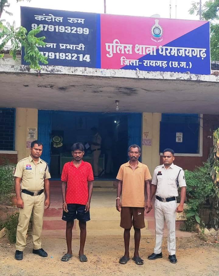 Cattle Smuggling CG: रायगढ़ पुलिस का ‘ऑपरेशन शंखनाद’: धरमजयगढ़ में 14 गौवंश तस्करों के चंगुल से मुक्त, दो आरोपी गिरफ्तार