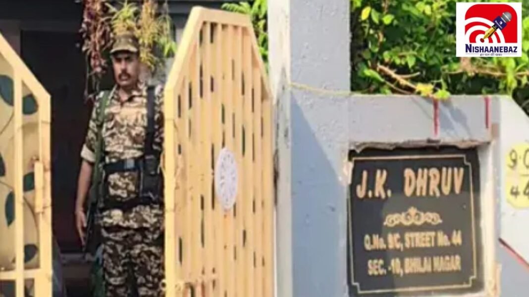 CGPSC भर्ती घोटाला: भिलाई में रिटायर्ड IAS जेके ध्रुव के घर छापा, जांच में तेज हुई कार्रवाई