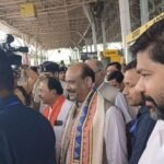 Om Birla Raipur Visit: एक दिवसीय दौरे पर रायपुर पहुंचे लोकसभा अध्यक्ष ओम बिरला, कई कार्यक्रमों में होंगे शामिल