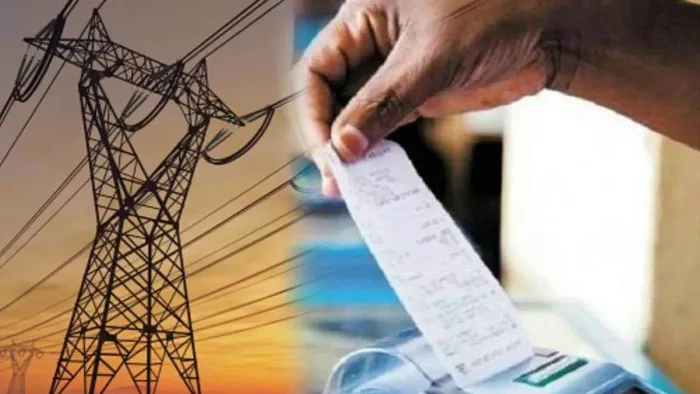 CG Electricity Tariff: छत्तीसगढ़ में बिजली उपभोक्ताओं को बड़ा झटका आज से नई बिजली दरें लागू, प्रति यूनिट 30 से 50 पैसे तक बढ़ा टैरिफ CG Electricity Tariff: छत्तीसगढ़ में बिजली उपभोक्ताओं को बड़ा झटका आज से नई बिजली दरें लागू, प्रति यूनिट 30 से 50 पैसे तक बढ़ा टैरिफ