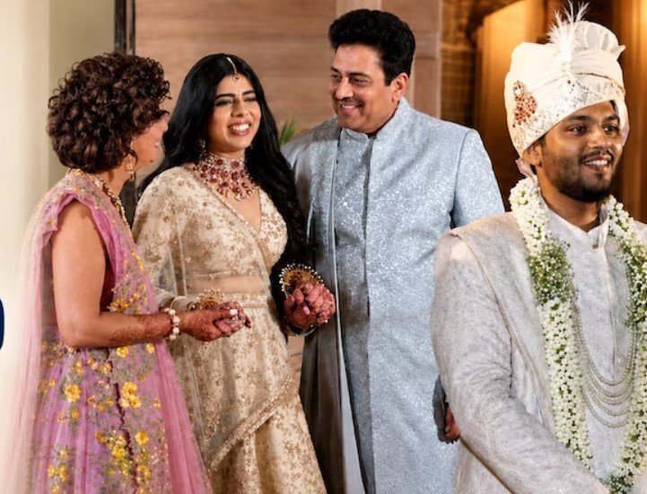 Shailesh Lodha Daughter Wedding: कौन हैं शैलेश लोढ़ा के दामाद? सिंगापुर के बैंकर से बेटी स्वरा ने की शाही शादी, बुलाए VIP मेहमान Shailesh Lodha Daughter Wedding