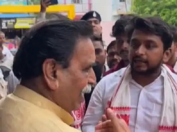 Raipur News: विधायक राजेश मूणत की मौजूदगी में स्कूल में बवाल, एबीवीपी कार्यकर्ताओं पर मामला दर्ज Raipur News: