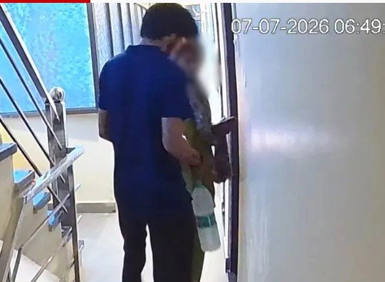 Bhilai Crime: गर्लफ्रेंड ने की मर्डर, CCTV आया सामने, परिजनों ने लगाया हत्या का आरोप; पुलिस हर पहलू की कर रही जांच Bhilai Crime