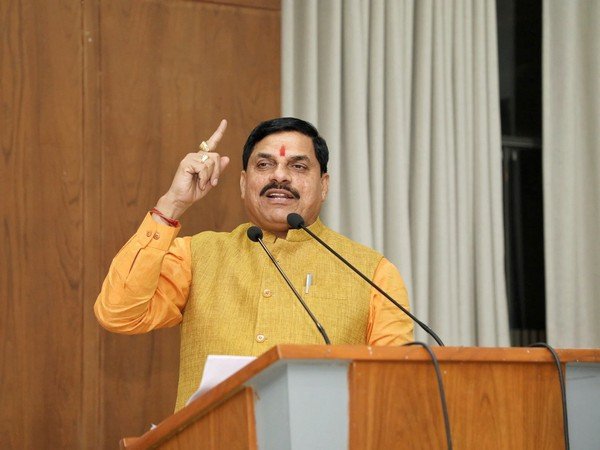 MP Scholarship 2026: एमपी में लागू होगी ‘भगवान श्रीकृष्ण छात्रवृत्ति योजना’, 102 मेधावी विद्यार्थियों को मिलेंगे ₹1-1 लाख; स्कूल से यूनिवर्सिटी तक प्रतिभाओं को मिलेगा सम्मान MP Scholarship 2026: एमपी में लागू होगी ‘भगवान श्रीकृष्ण छात्रवृत्ति योजना’, 102 मेधावी विद्यार्थियों को मिलेंगे ₹1-1 लाख; स्कूल से यूनिवर्सिटी तक प्रतिभाओं को मिलेगा सम्मान