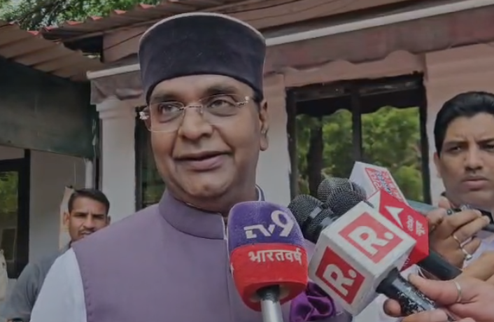 MP Waqf Act 2026: वक्फ कानून लागू होने पर मंत्री विश्वास कैलाश सारंग का बयान, बोले- मध्य प्रदेश बना देश का पहला राज्य MP Waqf Act 2026: वक्फ कानून लागू होने पर मंत्री विश्वास कैलाश सारंग का बयान, बोले- मध्य प्रदेश बना देश का पहला राज्य