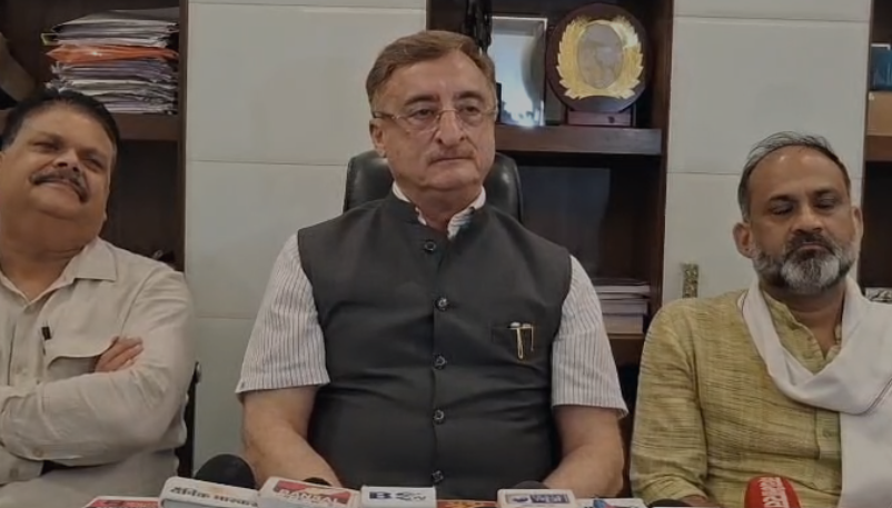 Jabalpur Congress: ‘पेपर लीक पर जवाब दे सरकार, छात्र संघ चुनाव जल्द कराए जाएं’, जबलपुर में राज्यसभा सांसद विवेक तंखा का अल्टीमेटम Jabalpur Congress: ‘पेपर लीक पर जवाब दे सरकार, छात्र संघ चुनाव जल्द कराए जाएं’, जबलपुर में राज्यसभा सांसद विवेक तंखा का अल्टीमेटम