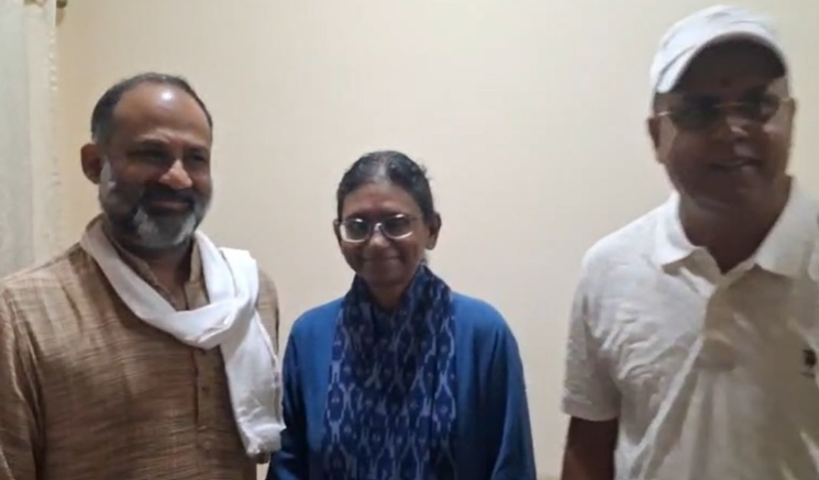 MP News: राज्यसभा नामांकन खारिज होने के खिलाफ हाईकोर्ट पहुंचीं मीनाक्षी नटराजन, चुनाव आयोग और केंद्र सरकार पर लगाए गंभीर आरोप MP News: राज्यसभा नामांकन खारिज होने के खिलाफ हाईकोर्ट पहुंचीं मीनाक्षी नटराजन, चुनाव आयोग और केंद्र सरकार पर लगाए गंभीर आरोप