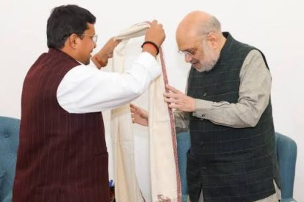 BJP New Organization Team: क्षेत्रीय अध्यक्षों के बाद अब राष्ट्रीय टीम में बदलाव की बारी, अमित शाह के घर बैठक में इन मुद्दों पर हुई चर्चा BJP New Organization Team: क्षेत्रीय अध्यक्षों के बाद अब राष्ट्रीय टीम में बदलाव की बारी, अमित शाह के घर बैठक में इन मुद्दों पर हुई चर्चा