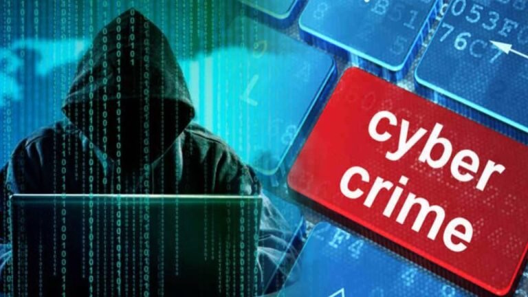 Indore Cyber Fraud: इंदौर में साइबर ठगी का बड़ा मामला मोबाइल हैक कर युवक के खाते से 99 हजार रुपये उड़ाए, UPI से 10 ट्रांजैक्शन कर लगाया चूना