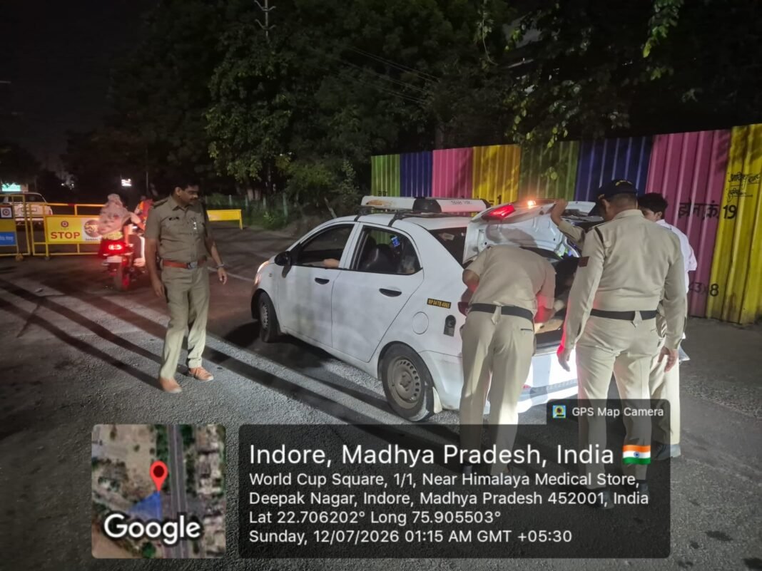 Indore Police: इंदौर पुलिस का मेगा नाइट ऑपरेशन रातभर चला सरप्राइज चेकिंग अभियान, 222 वारंटी गिरफ्तार, 201 शराबी चालक पकड़े गए Indore Police: इंदौर पुलिस का मेगा नाइट ऑपरेशन रातभर चला सरप्राइज चेकिंग अभियान, 222 वारंटी गिरफ्तार, 201 शराबी चालक पकड़े गए