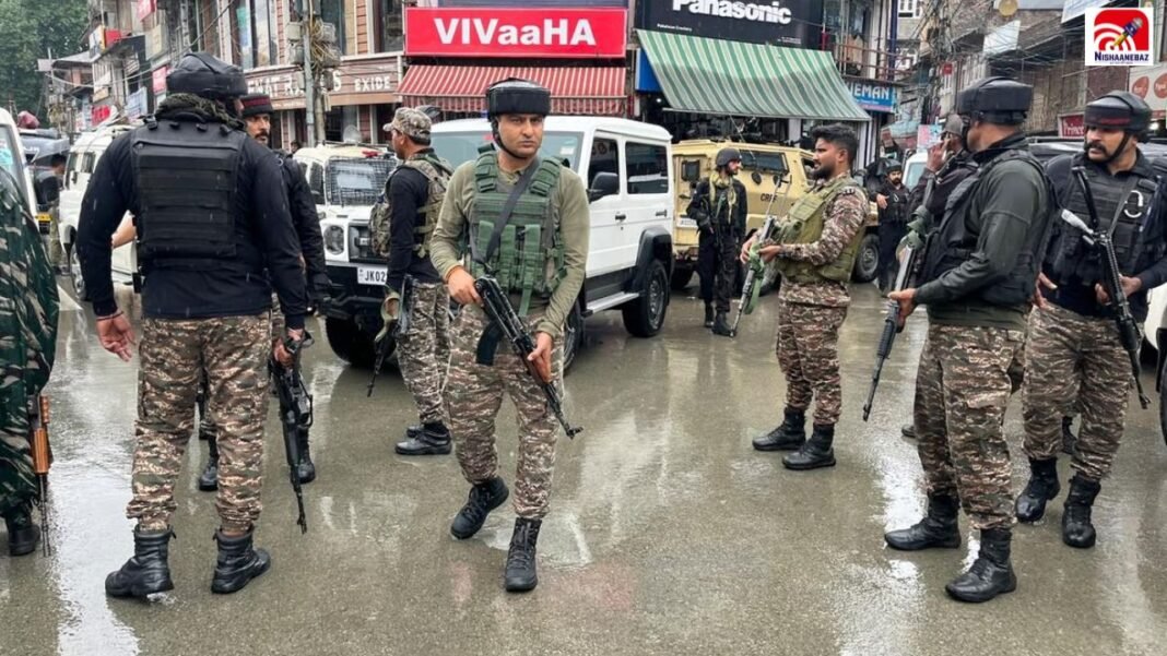 अनंतनाग के लाल चौक में अचानक गूंजी गोलियां! हेड कॉन्स्टेबल शहीद, पूरे इलाके में सर्च ऑपरेशन अनंतनाग के लाल चौक में अचानक गूंजी गोलियां! हेड कॉन्स्टेबल शहीद, पूरे इलाके में सर्च ऑपरेशन