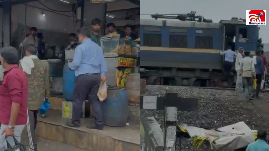 इंदौर: समोसे के लिए लोको पायलट ने बीच रास्ते रुकी ट्रेन! इंतजार करते रहे यात्री, Video वायरल इंदौर: समोसे के लिए लोको पायलट ने बीच रास्ते रुकी ट्रेन! इंतजार करते रहे यात्री, Video वायरल