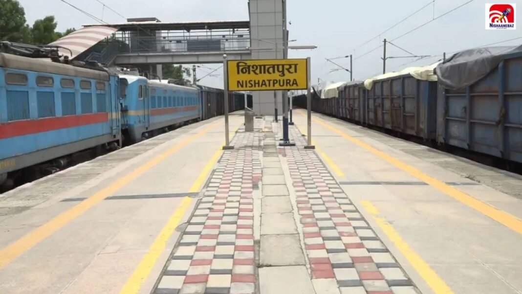 MP News: भोपालवासियों का लंबा इंतजार खत्म! 26 जुलाई को खुलने जा रहा है यह नया रेलवे स्टेशन,3 ट्रेनों को मिली हरी झंडी MP News: भोपालवासियों का लंबा इंतजार खत्म! 26 जुलाई को खुलने जा रहा है यह नया रेलवे स्टेशन,3 ट्रेनों को मिली हरी झंडी